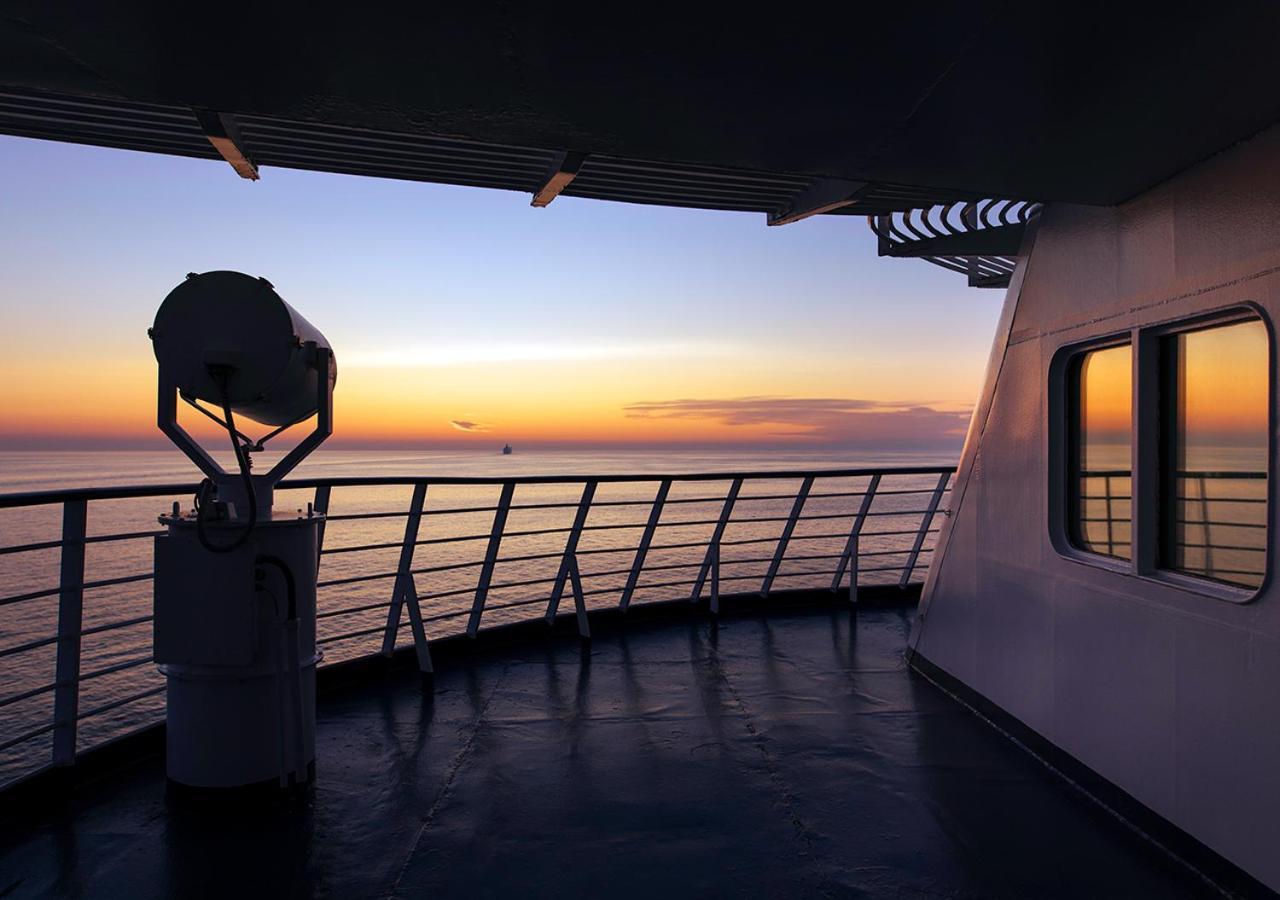 Viking Line Ferry Gabriella - 2-Night Cruise Stockholm-Helsinki-Stockholm Hotel Ngoại thất bức ảnh